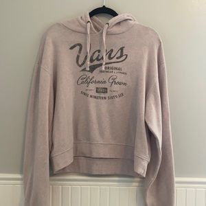 Cropped Vans hoodie.